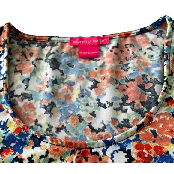 SUNNY LEIGH SHORT SPLIT SLV, V-NECK, TUNIC TOP, WOMENS, L, MULTICOLORED FLORAL - Picture 2 of 12